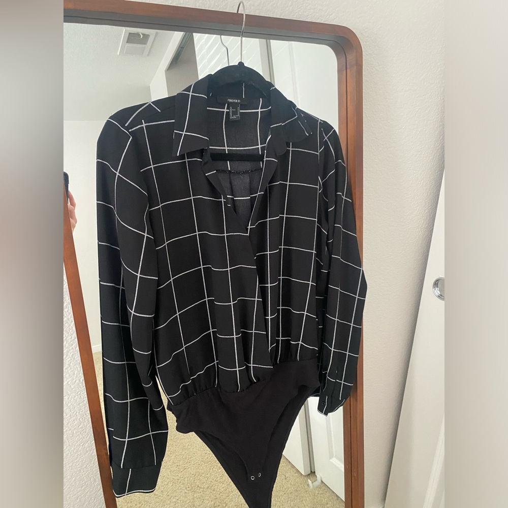 Black and white career top body suit
